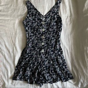 DBY - Vintage Floral Romper